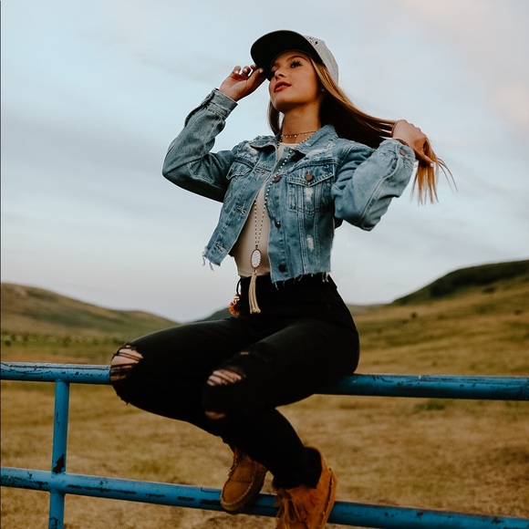 Ripped jean jacket - Picture 2 of 2